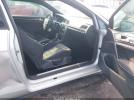 Volkswagen Golf S 2-door Image 8