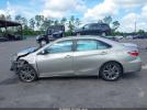 Toyota Camry Se Image 2