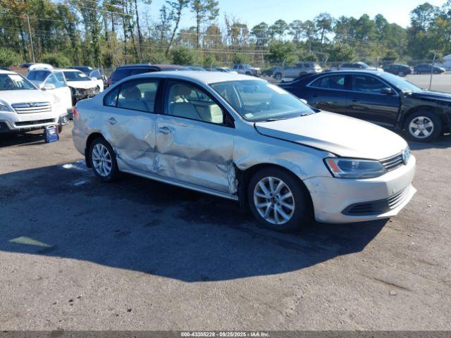  Salvage Volkswagen Jetta