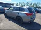 Mitsubishi Outlander Le Image 9