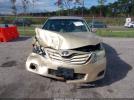 Toyota Camry Image 12