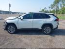 Toyota RAV4 Xle Premium Image 10