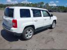 Jeep Patriot Latitude Image 2
