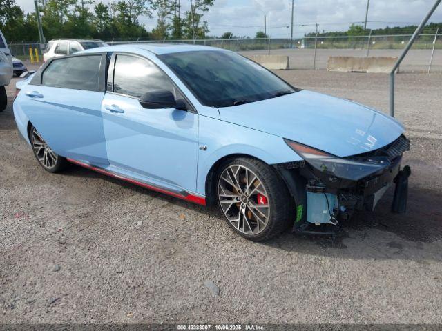  Salvage Hyundai ELANTRA