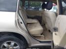 Toyota Highlander V6 Image 7