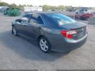 Toyota Camry Se Image 11