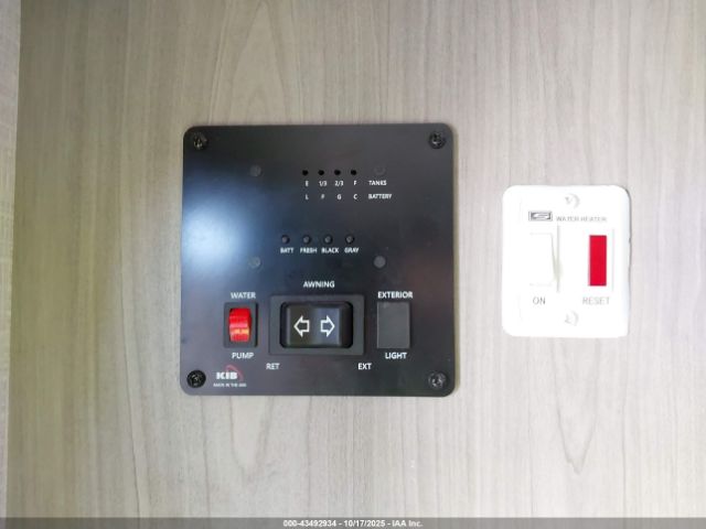 Coleman Other Image 16