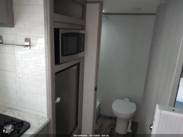 Coleman Other Image 8