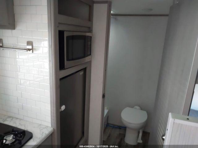 Coleman Other Image 8