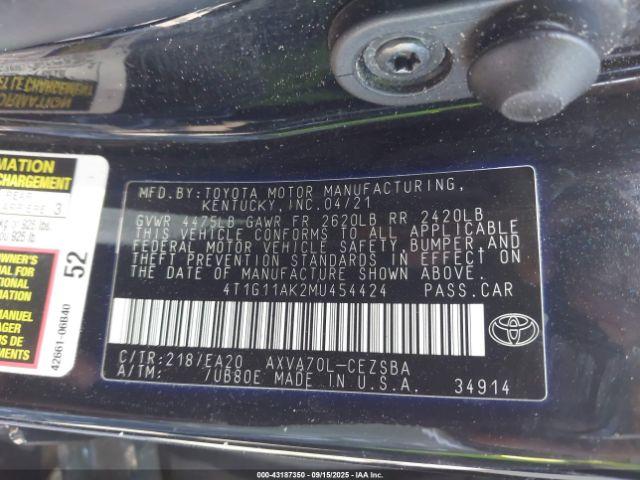 Toyota Camry Se Image 8