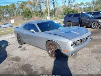  Salvage Dodge Challenger