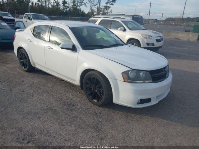 Dodge Avenger Sxt Image 1