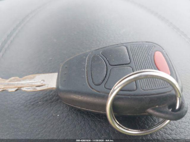 Dodge Avenger Sxt Image 7