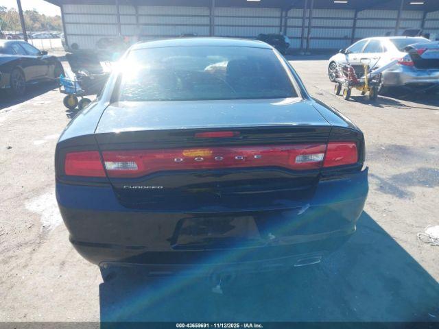 Dodge Charger Se Image 11