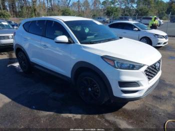  Salvage Hyundai TUCSON
