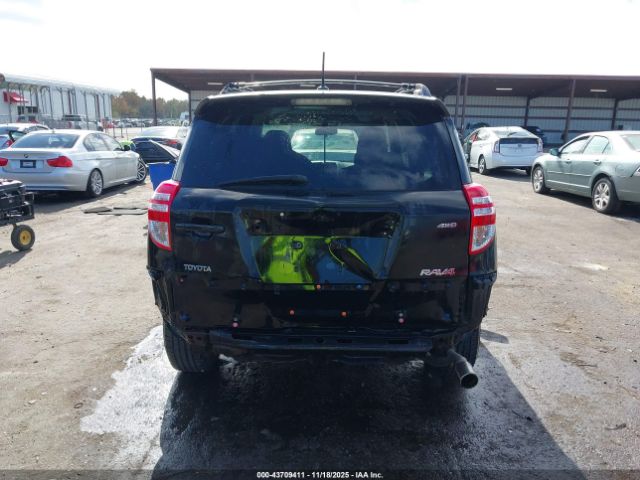 Toyota RAV4 Sport V6 Image 11