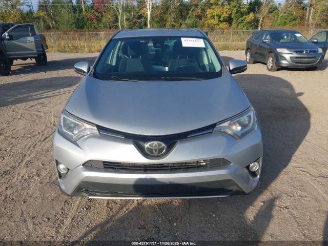 Toyota RAV4 Xle Image 9