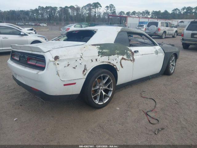 Dodge Challenger Gt Image 13