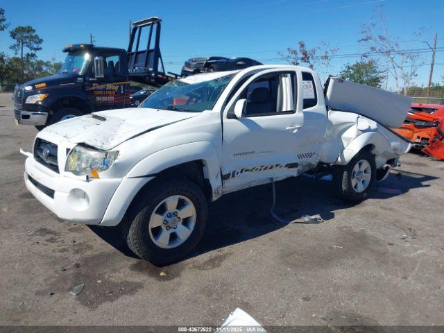 Toyota Tacoma Base V6 Image 3