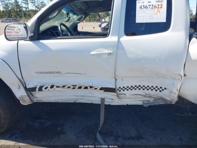 Toyota Tacoma Base V6 Image 10