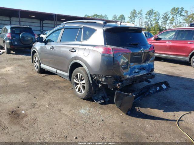 Toyota RAV4 Xle Image 10