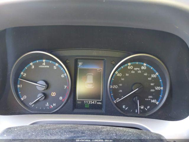 Toyota RAV4 Xle Image 13