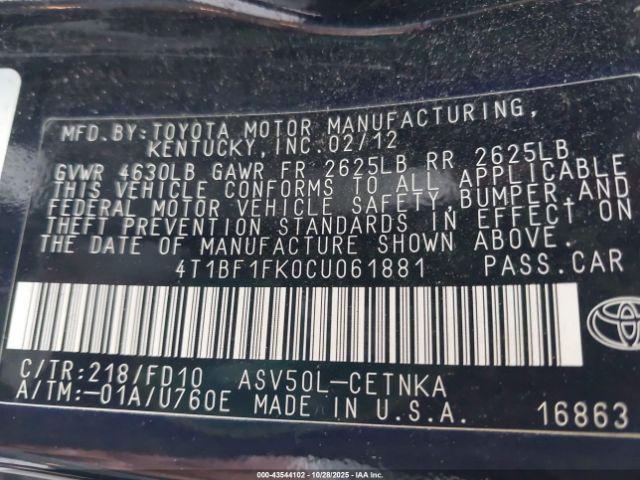 Toyota Camry Le Image 5