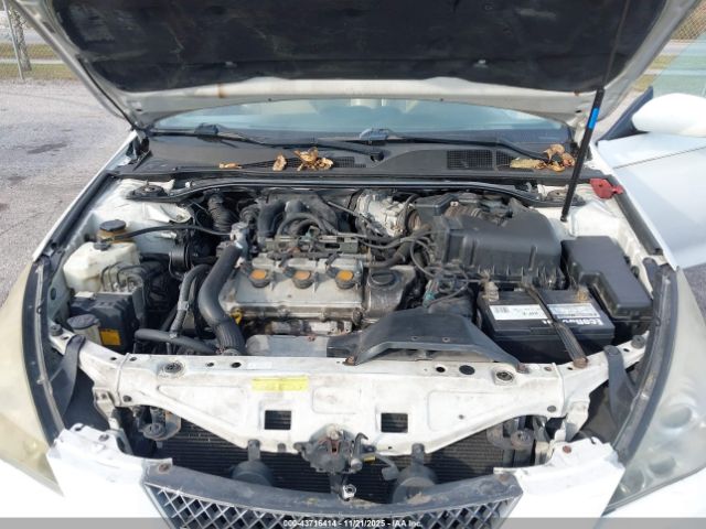 Toyota Camry Sle Image 5