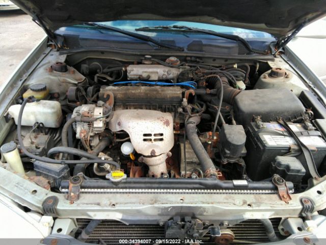 Toyota Camry Image 9