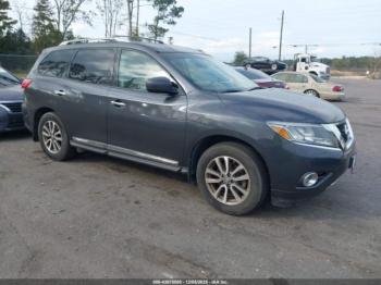  Salvage Nissan Pathfinder