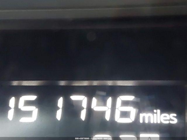 Nissan Pathfinder Sl Image 5