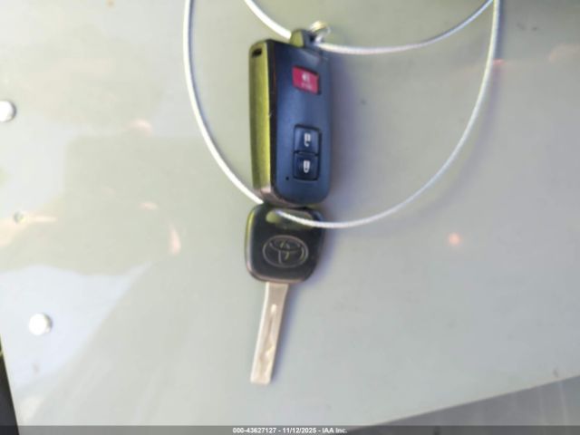 Toyota Tacoma Trd Off Road Image 4