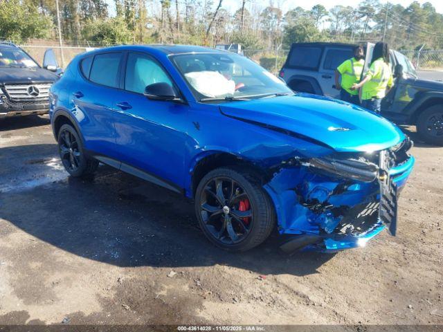  Salvage Dodge Hornet