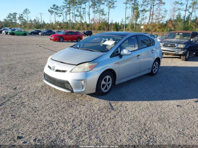 Toyota Prius Three Image 4