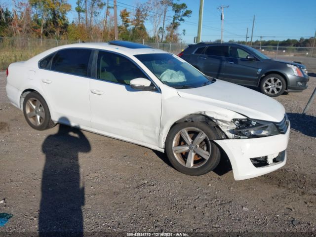 Volkswagen Passat 2.5l Se Image 1