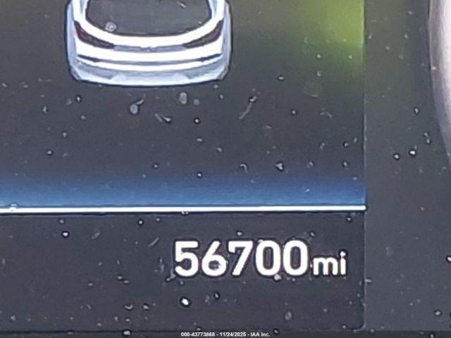 Hyundai ELANTRA Image 7