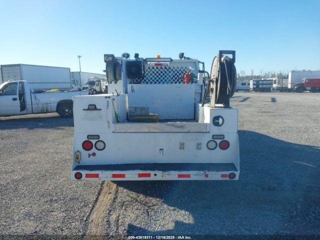 Ford F-350 Xl Image 6