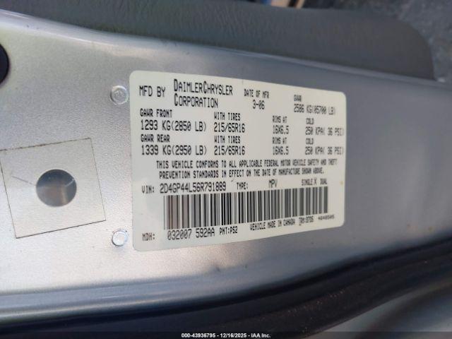 Dodge Grand Caravan Sxt Image 8