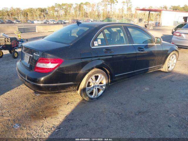 Mercedes-Benz C-Class Image 2