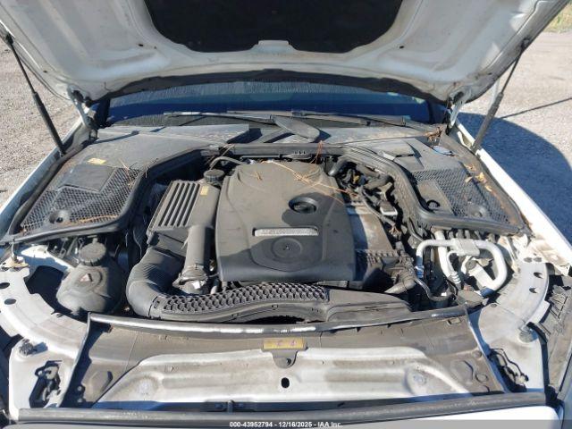 Mercedes-Benz C-Class Image 9