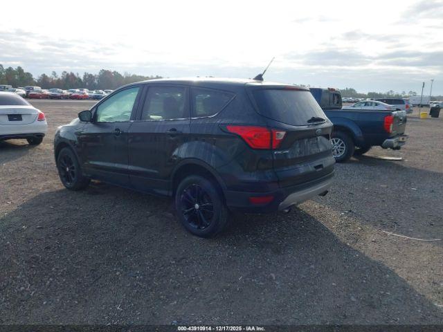 Ford Escape Se Image 8