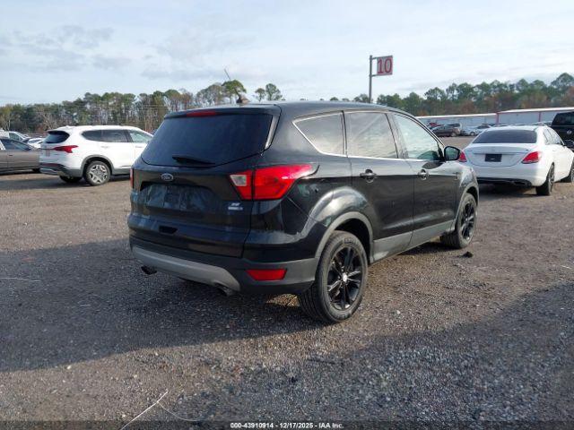 Ford Escape Se Image 11