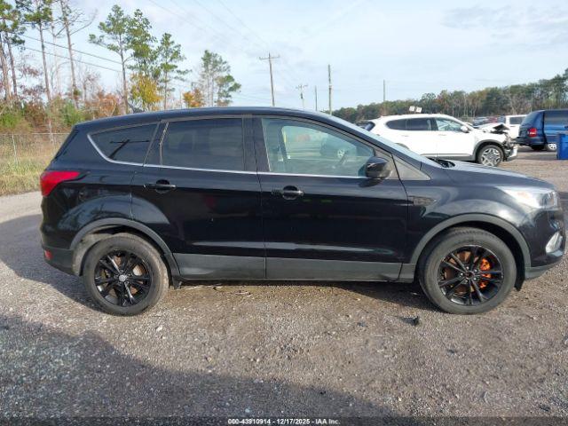 Ford Escape Se Image 2