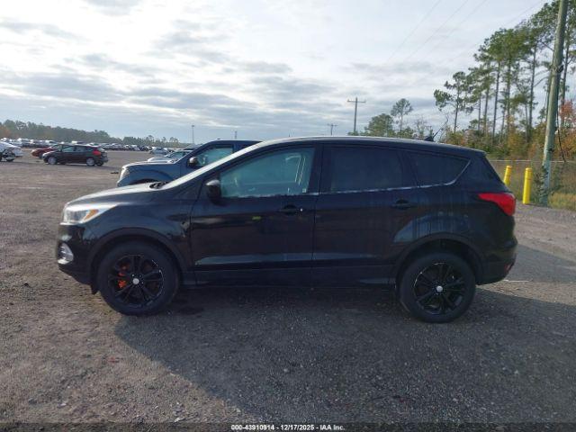Ford Escape Se Image 14