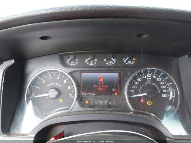 Ford F-150 Xlt Image 2