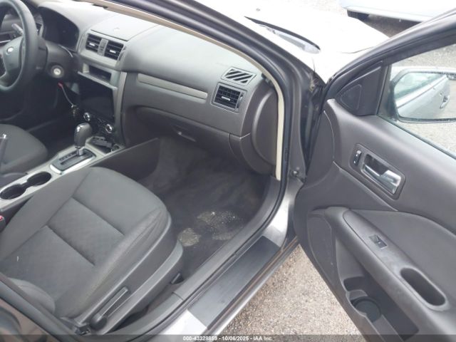 Ford Fusion Se Image 10