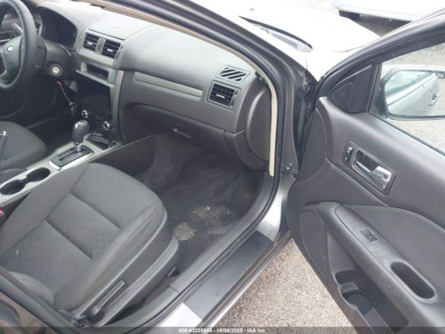 Ford Fusion Se Image 10