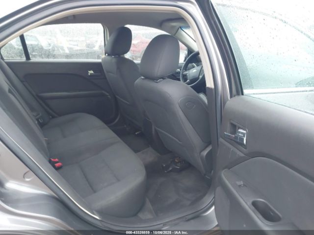 Ford Fusion Se Image 7