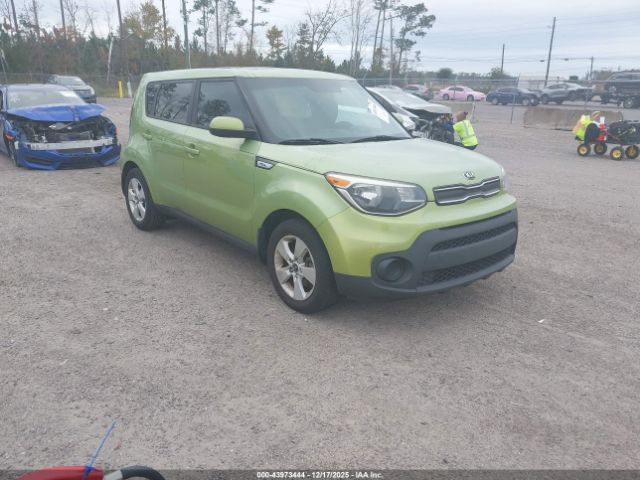Kia Soul Image 1