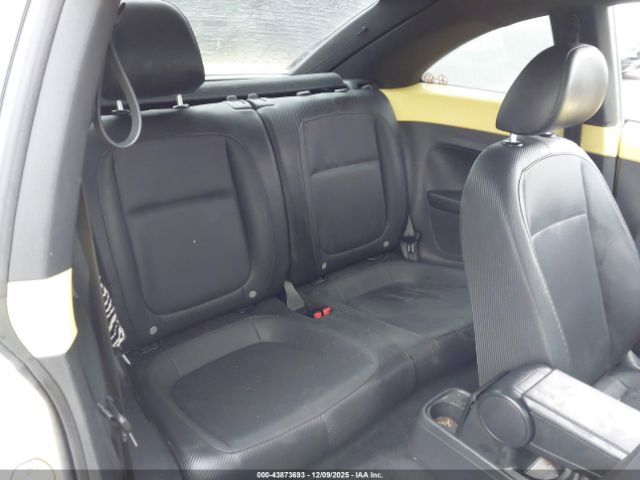 Volkswagen Beetle 1.8t Se Image 5